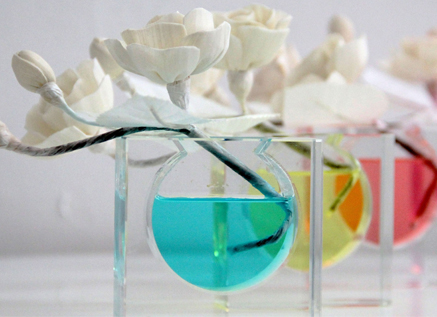 SCENT-E new rattan aromatherapy series online